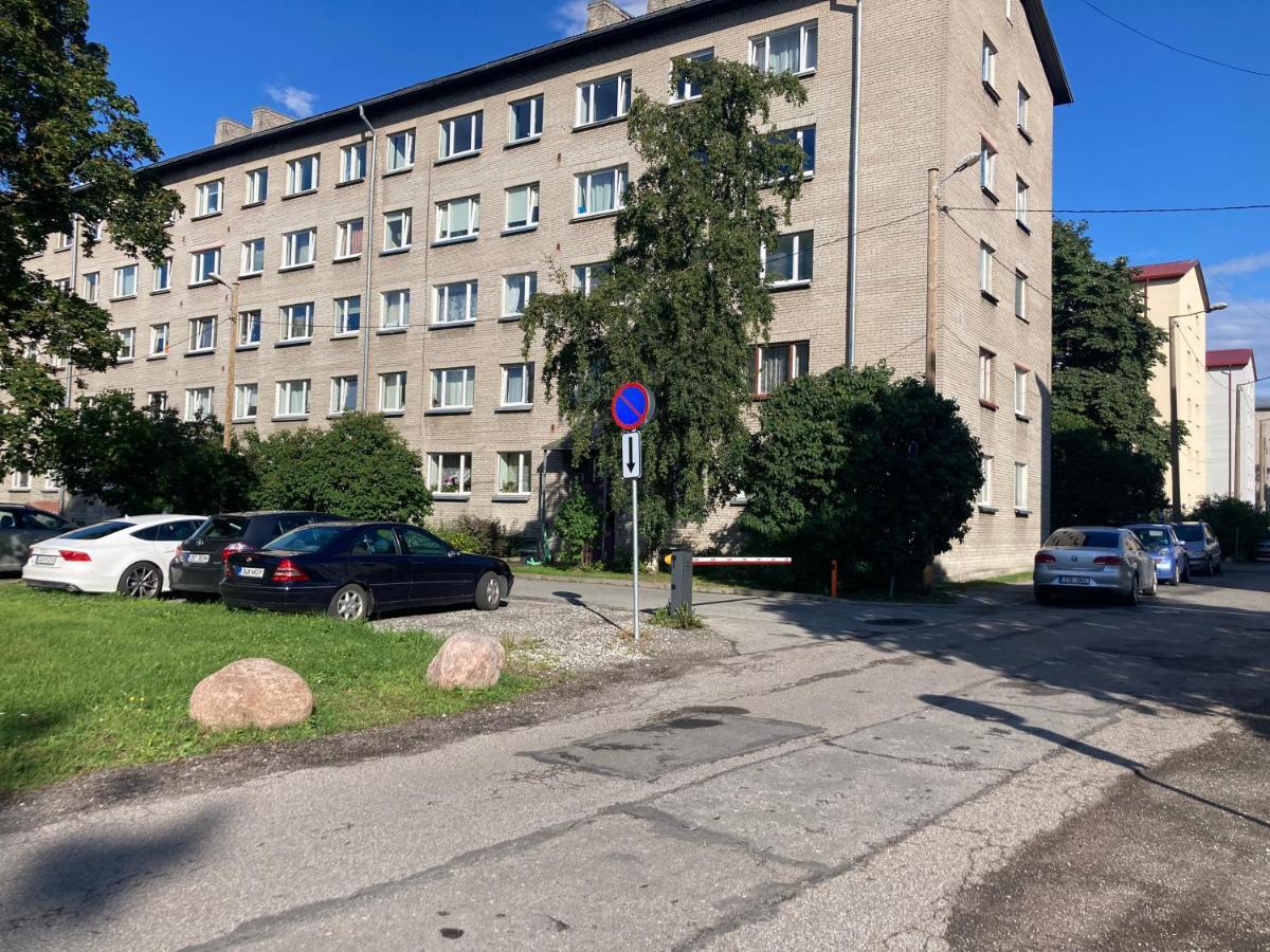 Apartamento Find For The Traveler Tallin Exterior foto